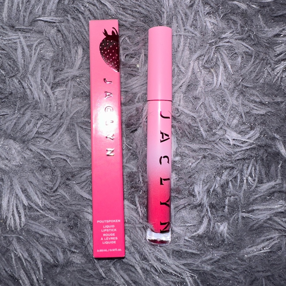 New Jaclyn Cosmetics Poutspoken Liquid Lipstick. Shade-Juicy